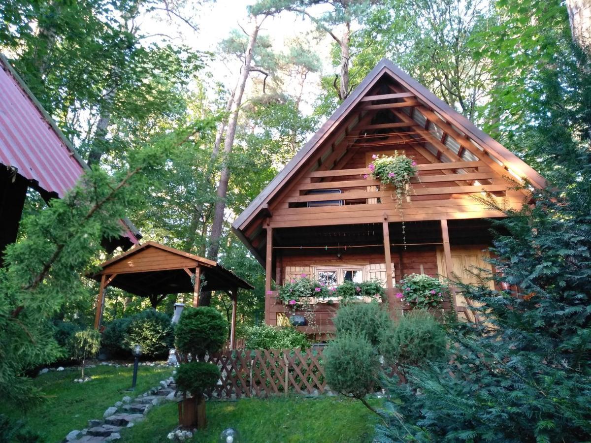 Chatki Saturnina I Pokoje Świnoujście Exterior foto