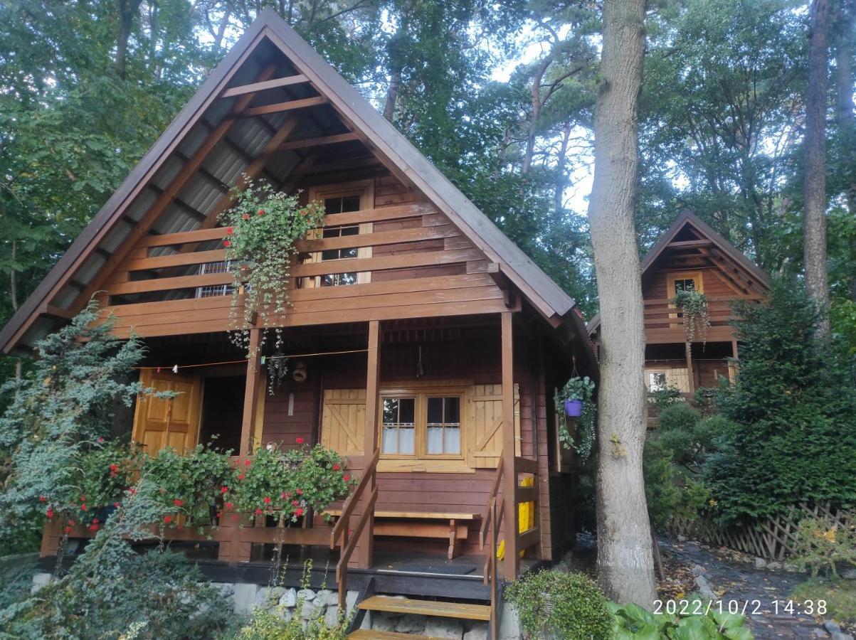 Chatki Saturnina I Pokoje Świnoujście Exterior foto